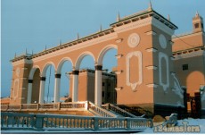 Оперный театр фасад